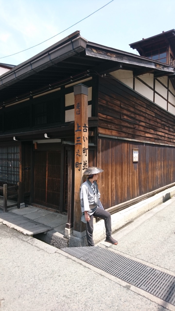 Waiting at an intersection at the old town